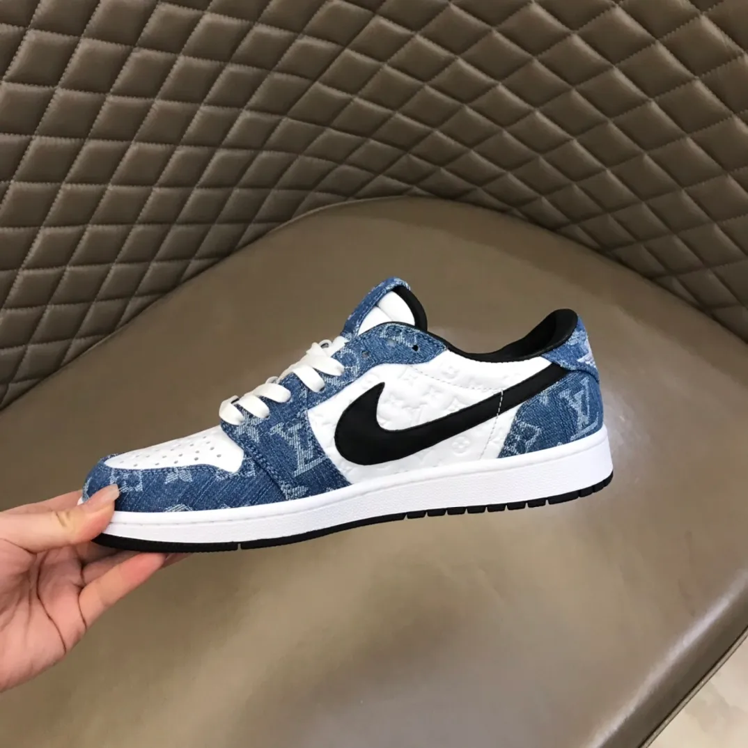 Men's shoes 💰p440 "*OUIS *UITTO* Nike" new original drawer box, co-branded low-top casual sneakers, this sneaker is completely made of denim canvas splicing leather, decorated with Louis Vuitton's iconic monogram and Damierl pattern with natural cowhide piping. The upper of this shoe combines LV’s most classic Monogram and Damier elements, giving it a sense of luxury and recognition! Size: 38-45